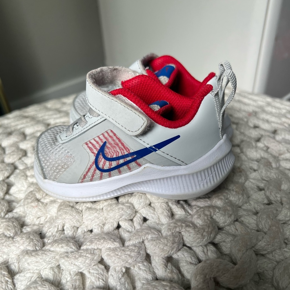 Toddler sneakers
